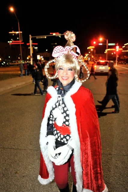 One of the many creative volunteers, Cindy Lou Who.