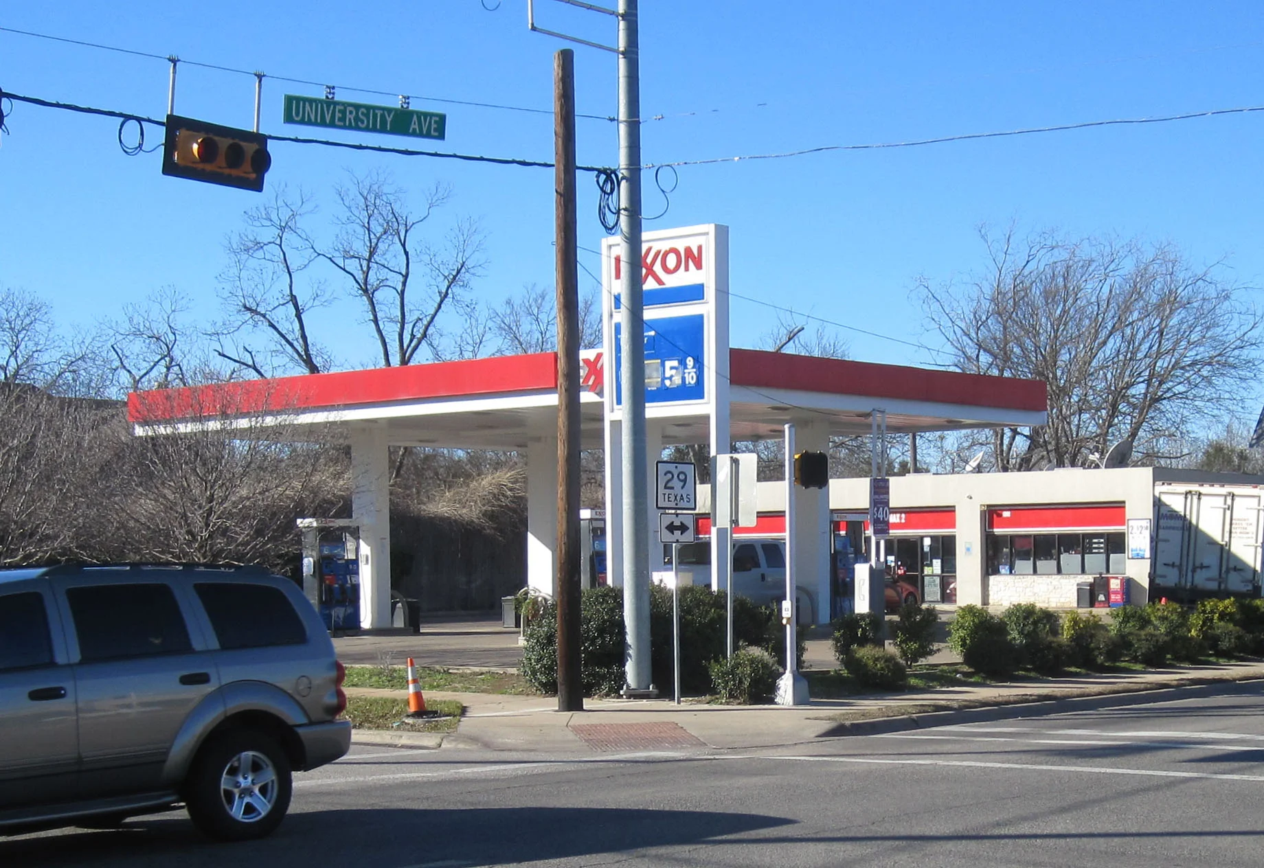 gas station_georgetown.jpg