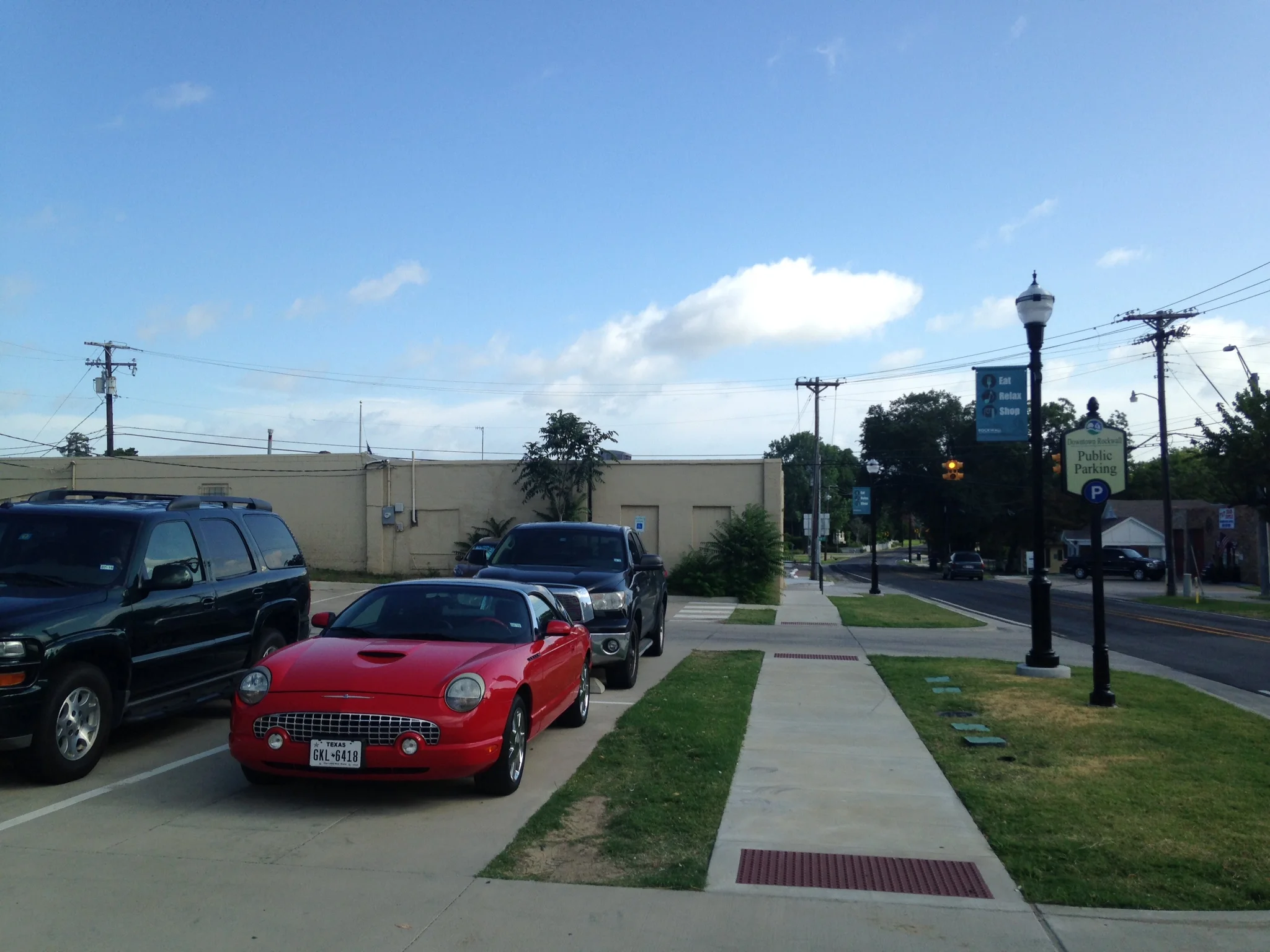 Rockwall’s downtown code allows a property owner in the historic core to lease off-street spots in city-owned lots like this or provide a cash-in-lieu payment.