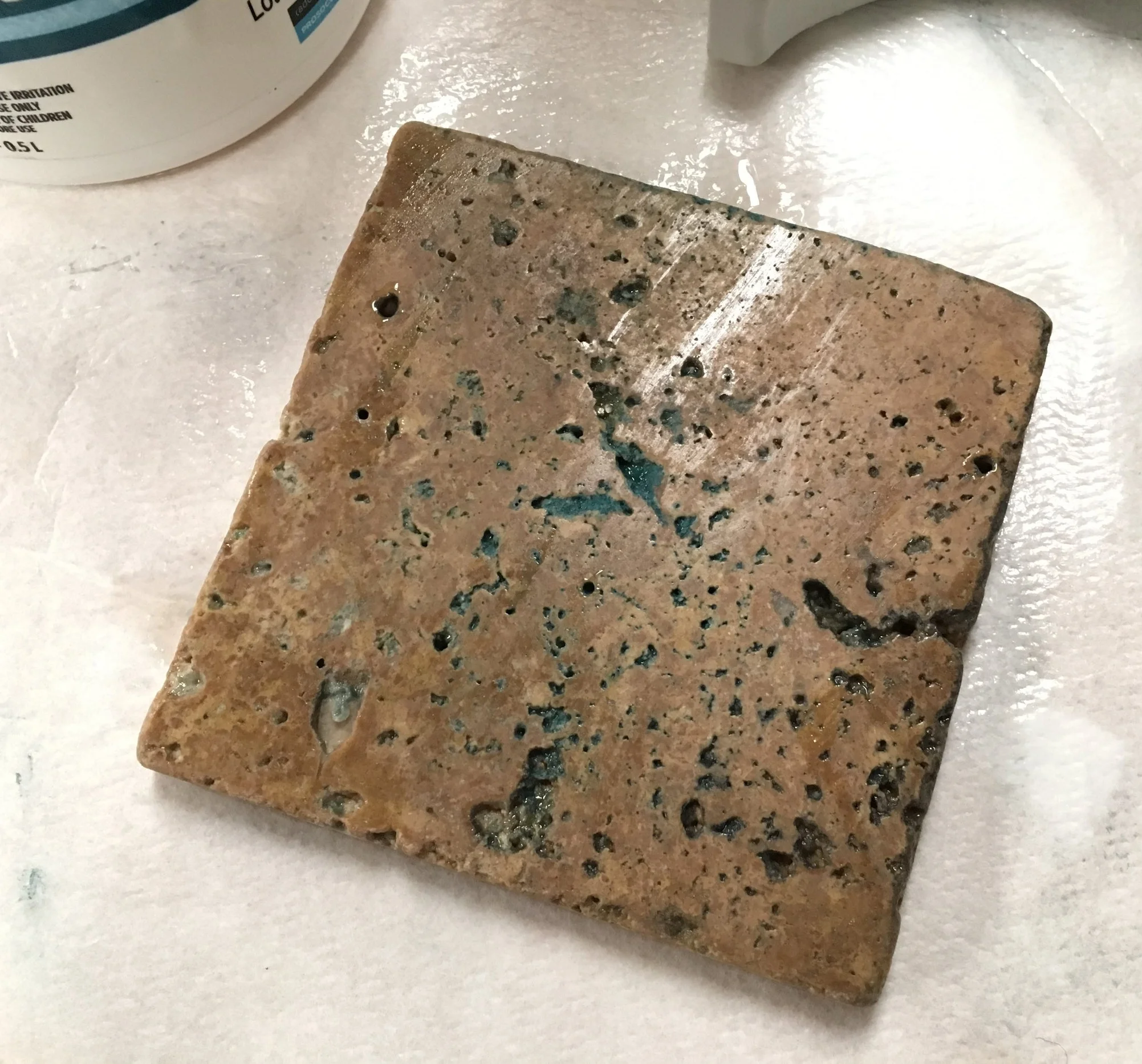 The surface was then washed with plain water, and the results are evident. Notice that this method did not damage the surface of the stone. To remove the paint from the indents, pressure washing can be used, but the pressure should not exceed 1,000 …