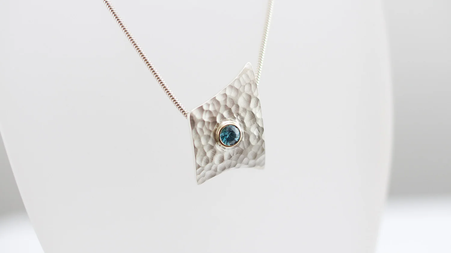 pendant-blue.jpg