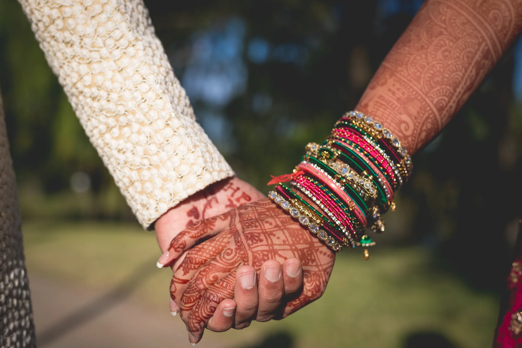 henna-art-and-jewelry.jpg