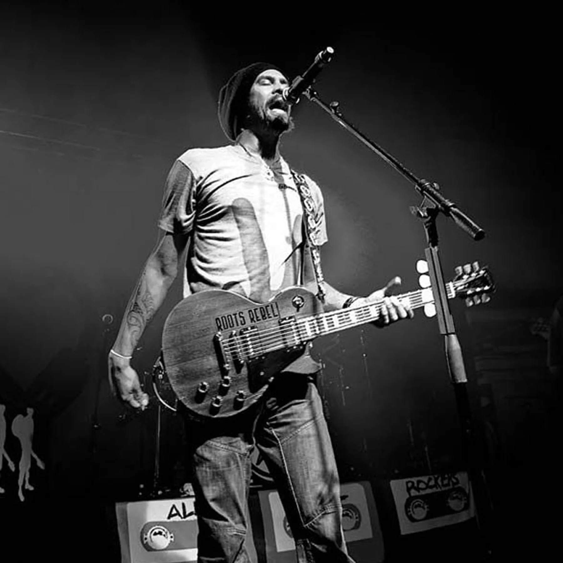 Michael Franti Headshot.jpg
