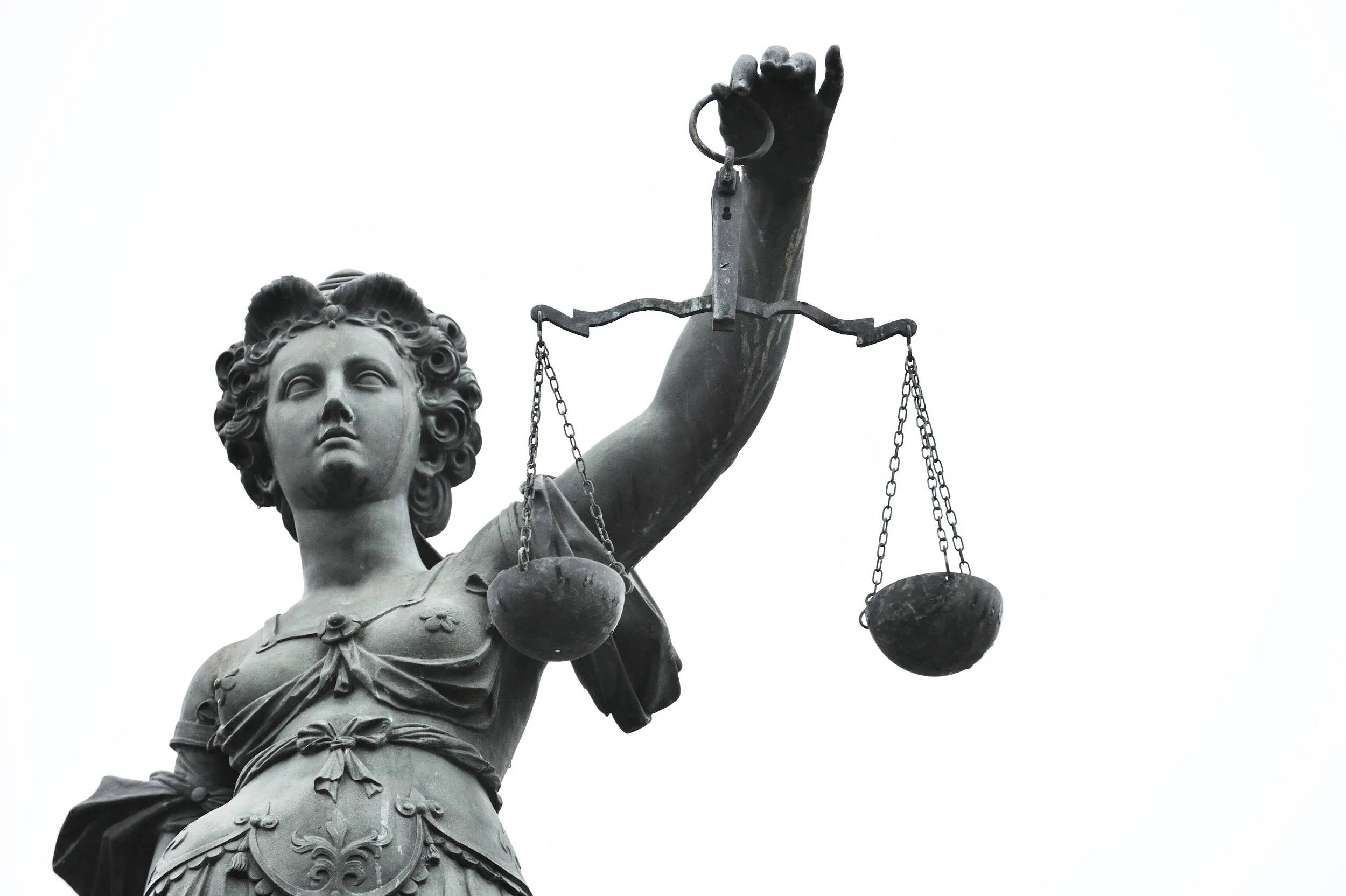 shutterstock_scales of justice statue.jpg