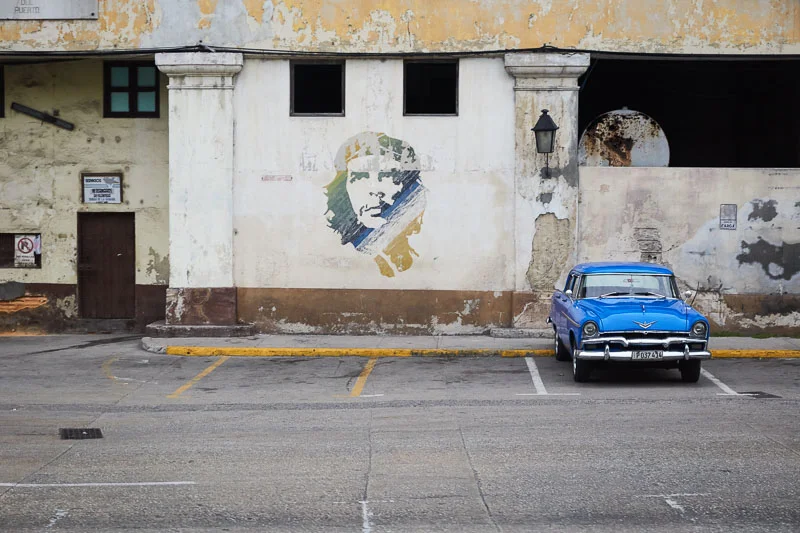 Amarillo y azul