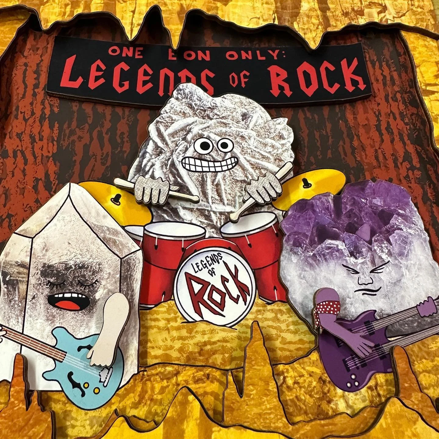 Are you ready to rock?! Catch this Animatronic power trio at the Amazeballs.fun launch this weekend at the @portlandnightmarket 🤘💎🤩 

#legendsofrock #rockcollection #geology #animatronics #vendingmachine #portlandnightmarket #amazeballs #amazeball