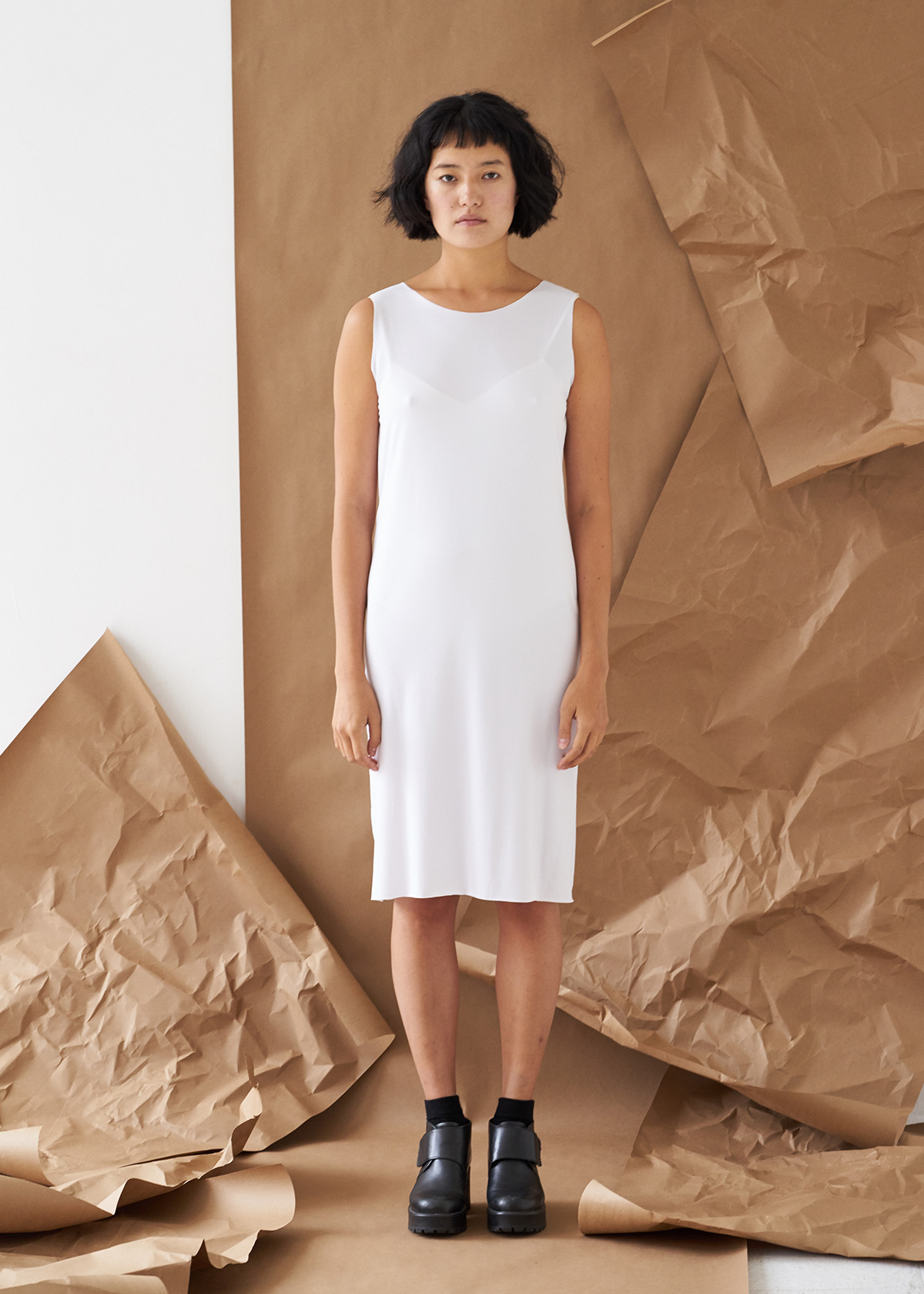 Simone Wht Ft E.jpg
