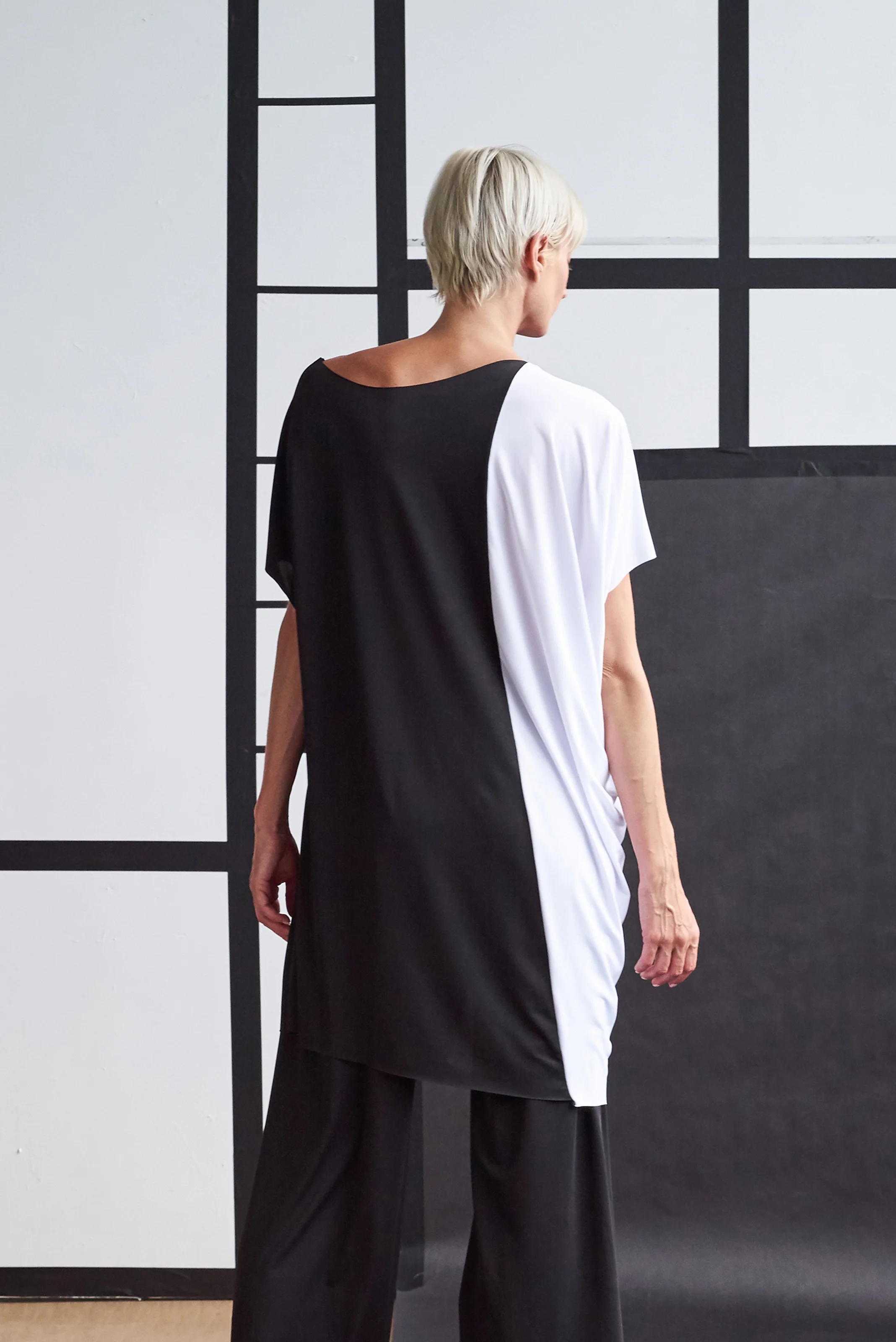 SS19 E Conselyea Bk.jpg