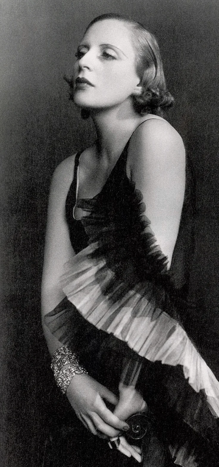 Dora Kallmus (Madame d'Ora). Tamara de Lempicka , 1929