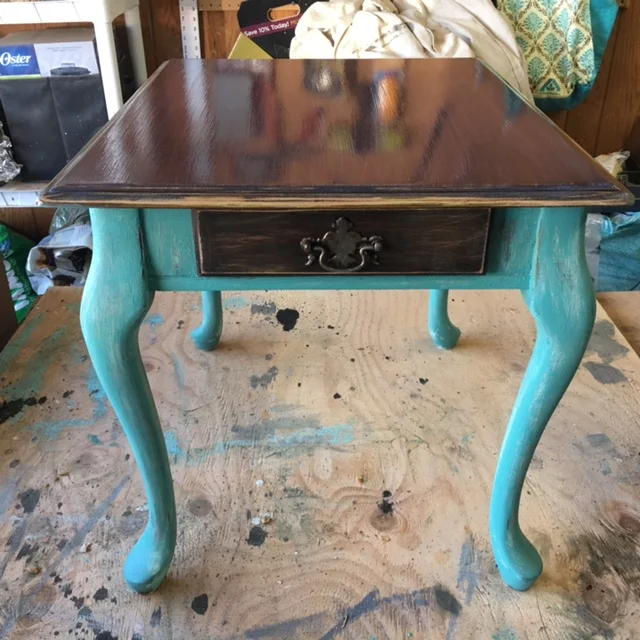 $7.00 for this great piece. A little TLC and check it out! 