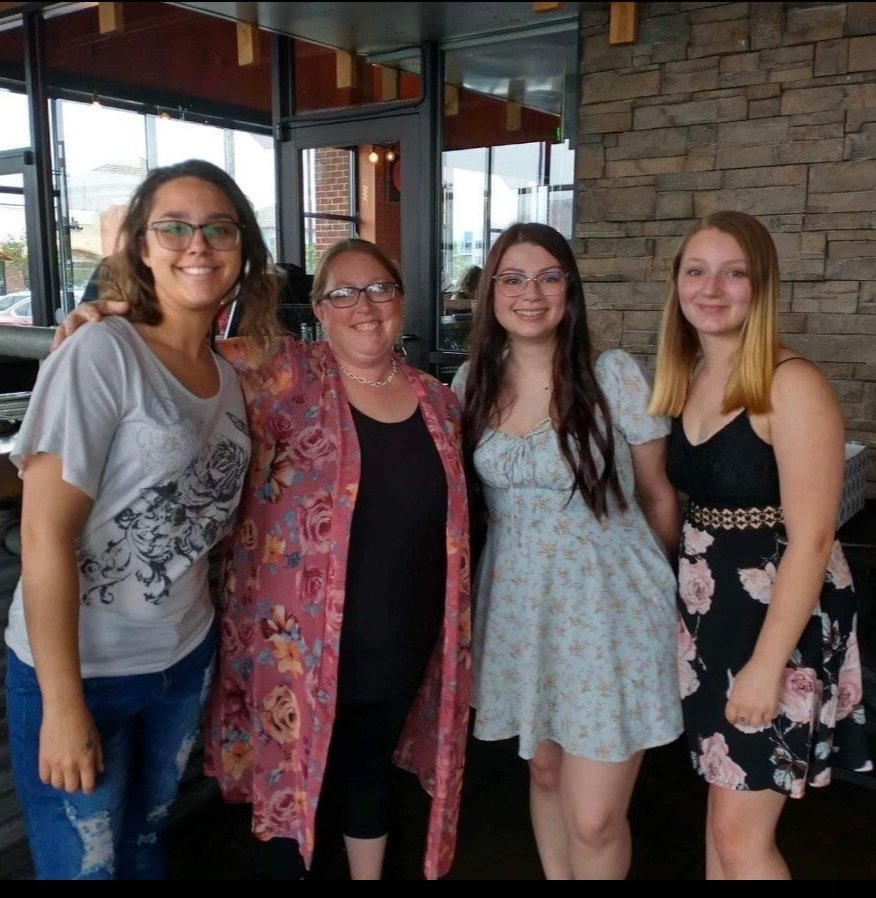 Marissa+%26+Family+-+1.jpg