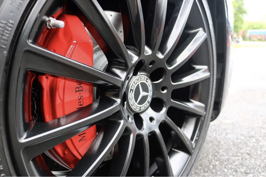 Menard_premium_detailing_calipers.jpg