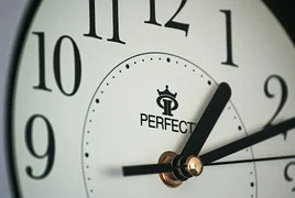 clock-577753__180.jpg