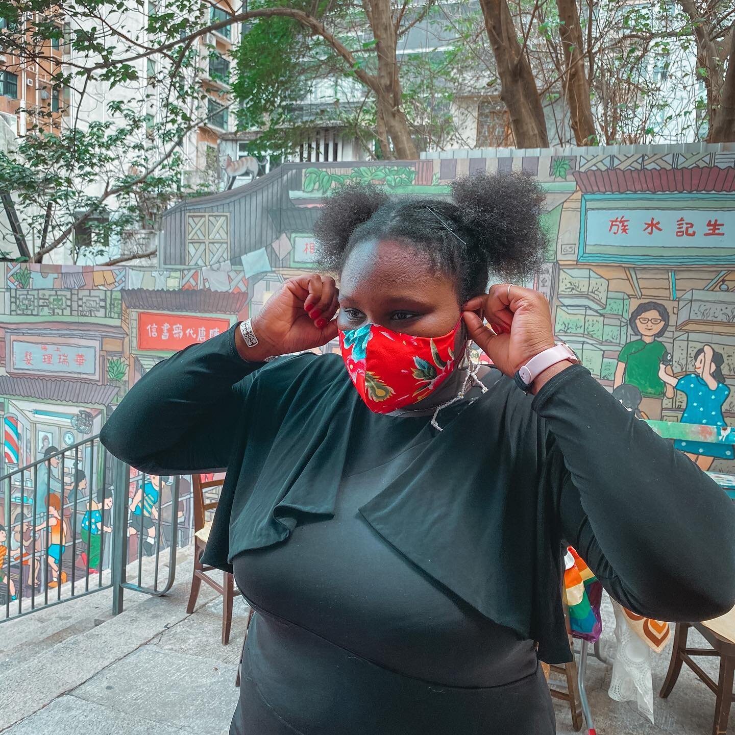 Comfortable and Breathable ☁️❤️ @laudygs in our Silk mask in color RED styled with our classic 🎭 chain

#HayleyStudio #Studio179 #HayleyLyla #HayleyLylaTheLabel #MadeinHK #DesignStudio&nbsp;#hypebae&nbsp;#streetwear&nbsp;#streetwearfashion&nbsp;#fas