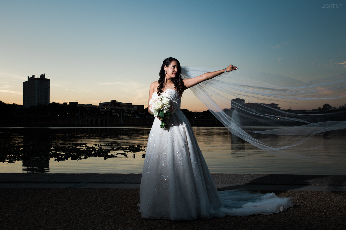 lake mirror wedding-1.jpg