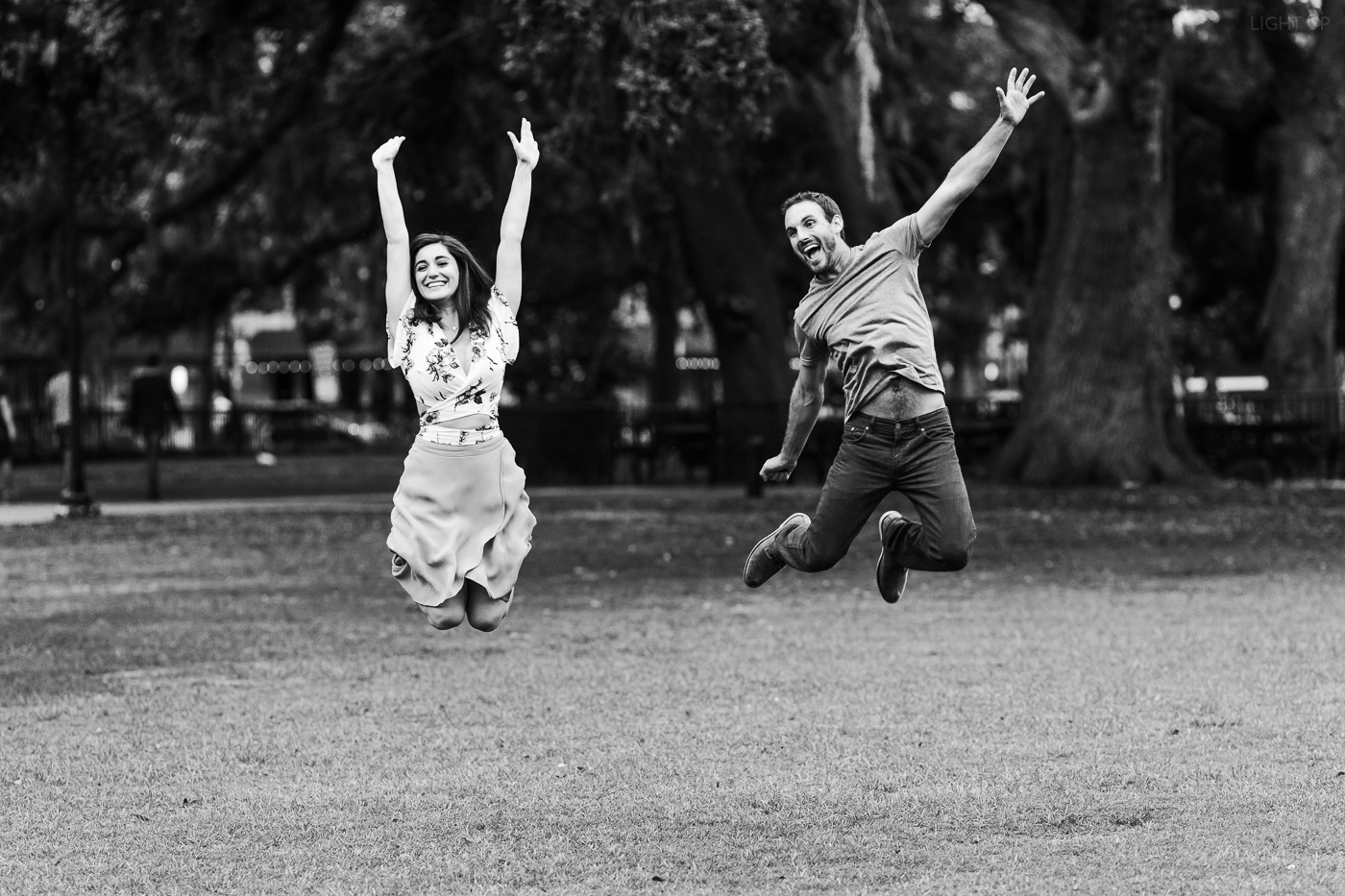 fun-engagement-photo-ideas-1.jpg