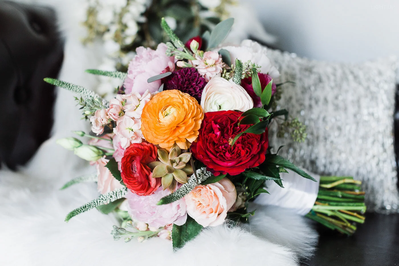 Lakeland-barn-wedding-at-white-horse-ranch-9.jpg