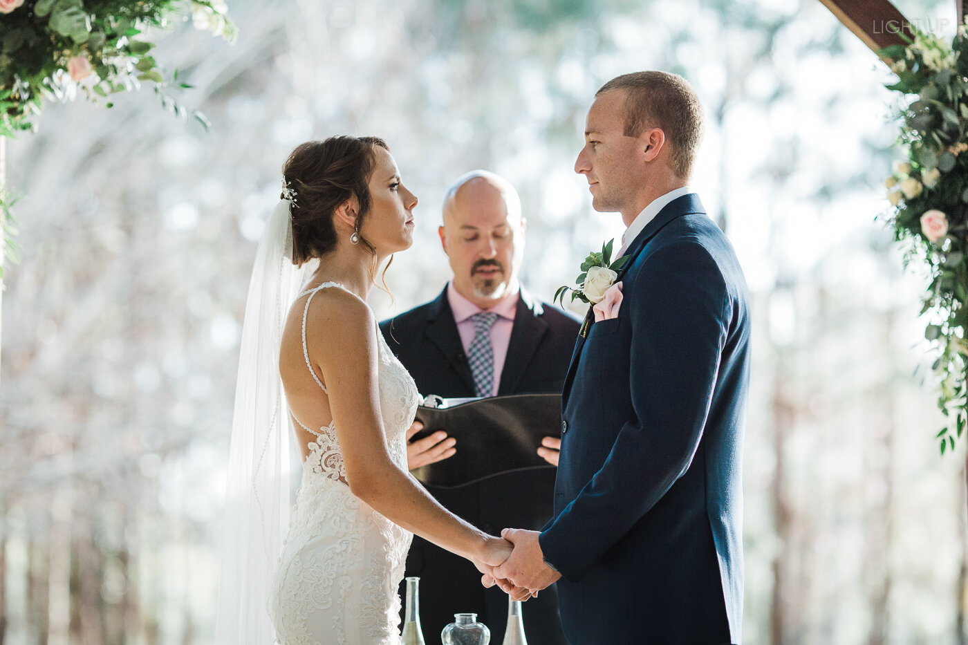 Wedding photos with dogs