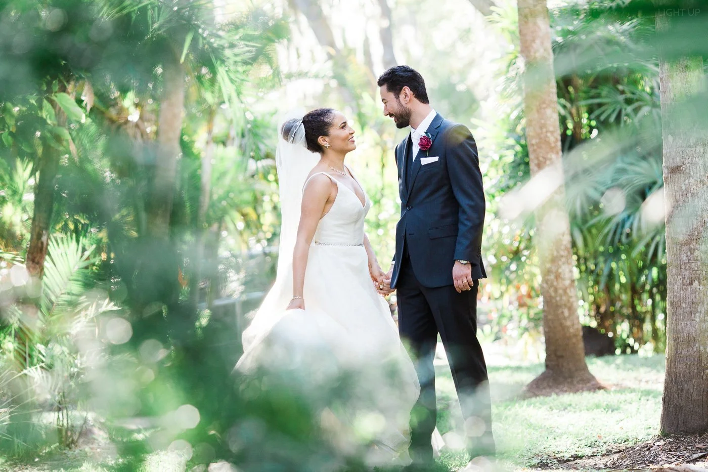 candid wedding photos-9.jpg