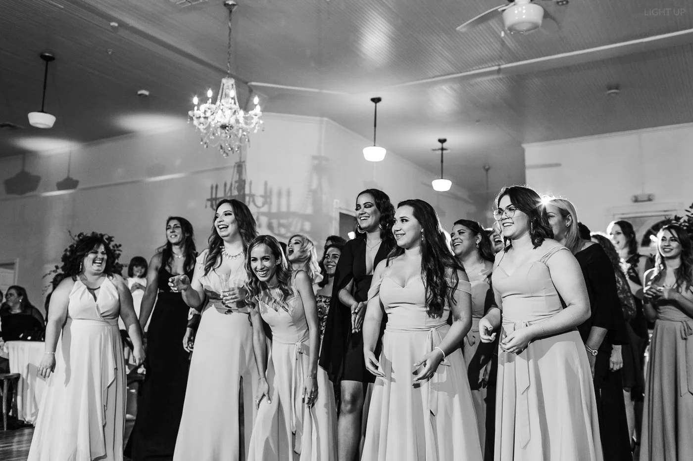 candid wedding photos-46.jpg