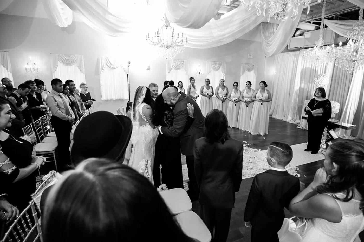 candid wedding photos-51.jpg