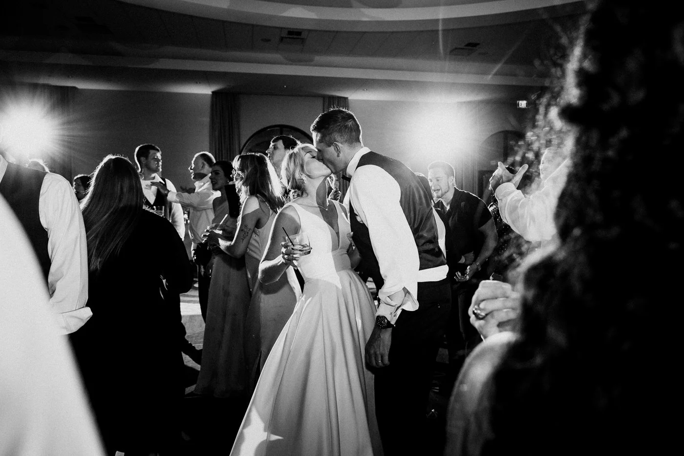 candid wedding photos-72.jpg
