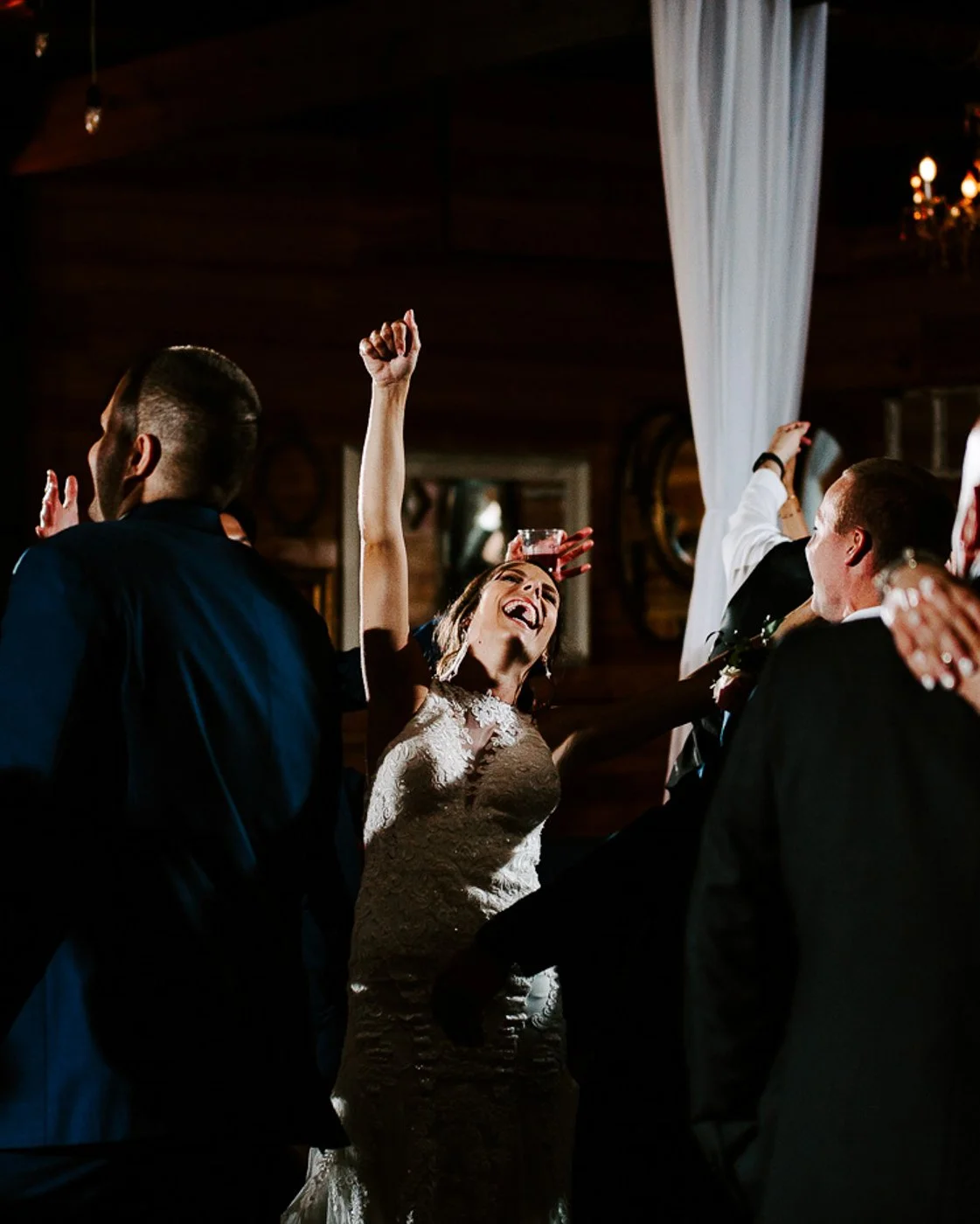 candid wedding photos-81.jpg