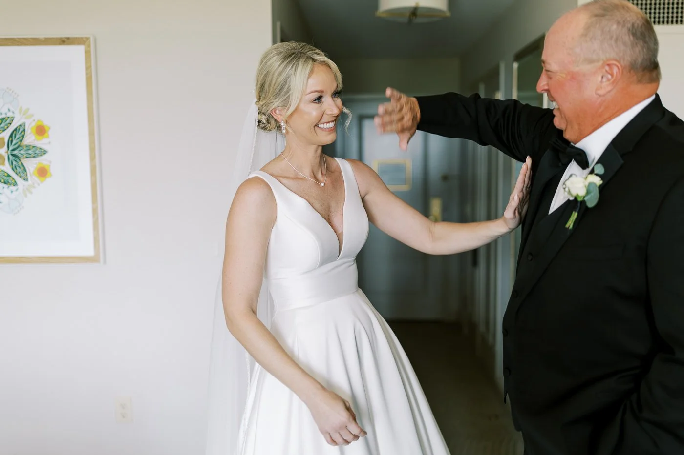 candid wedding photos-108.jpg