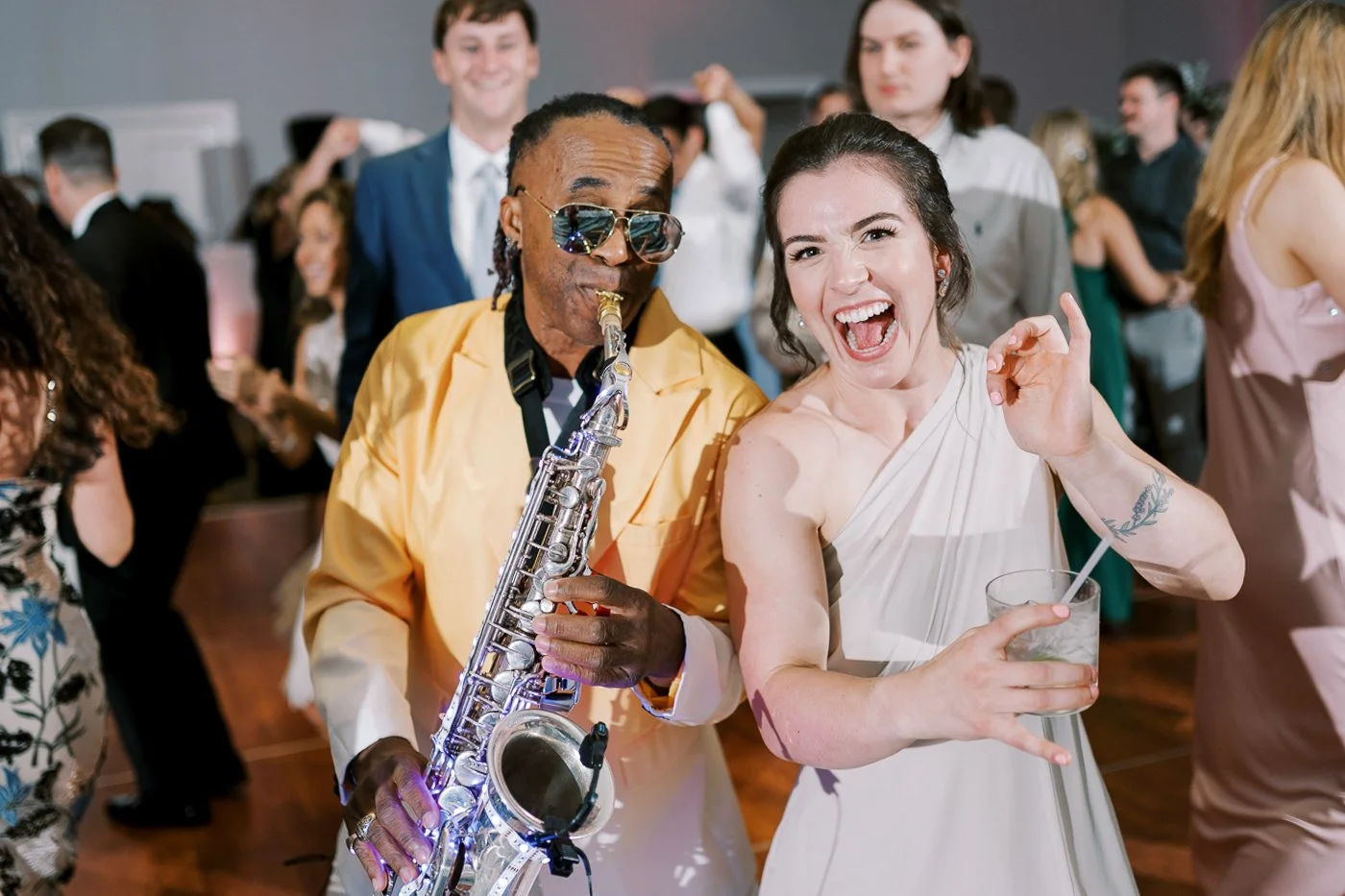 candid wedding photos-114.jpg