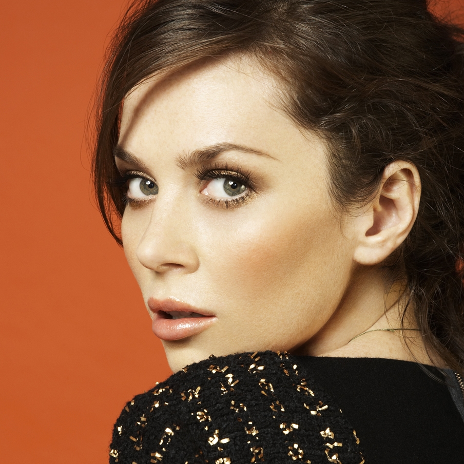 Anna Friel Ellis Parrinder2.jpg