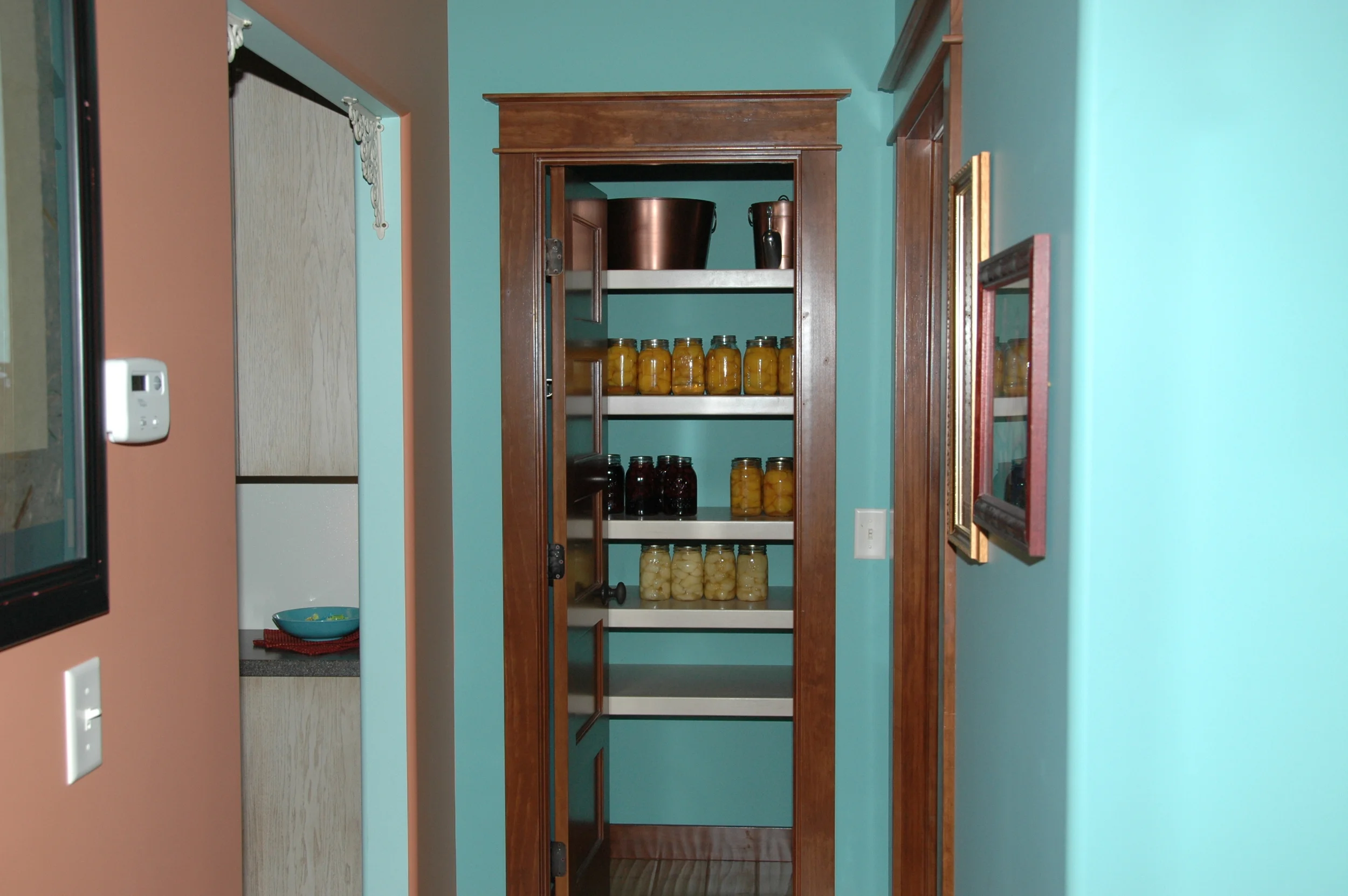 BUILDER'S PICTURE INSIDE 009.JPG