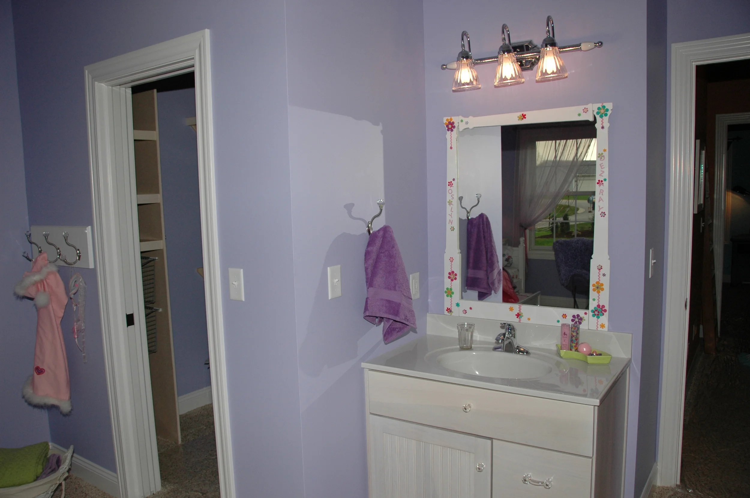 BUILDER'S PICTURE INSIDE 057.JPG