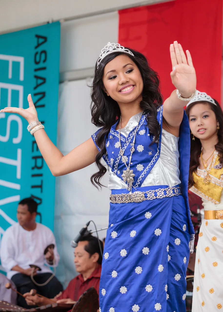 asia12fest168v0.jpg