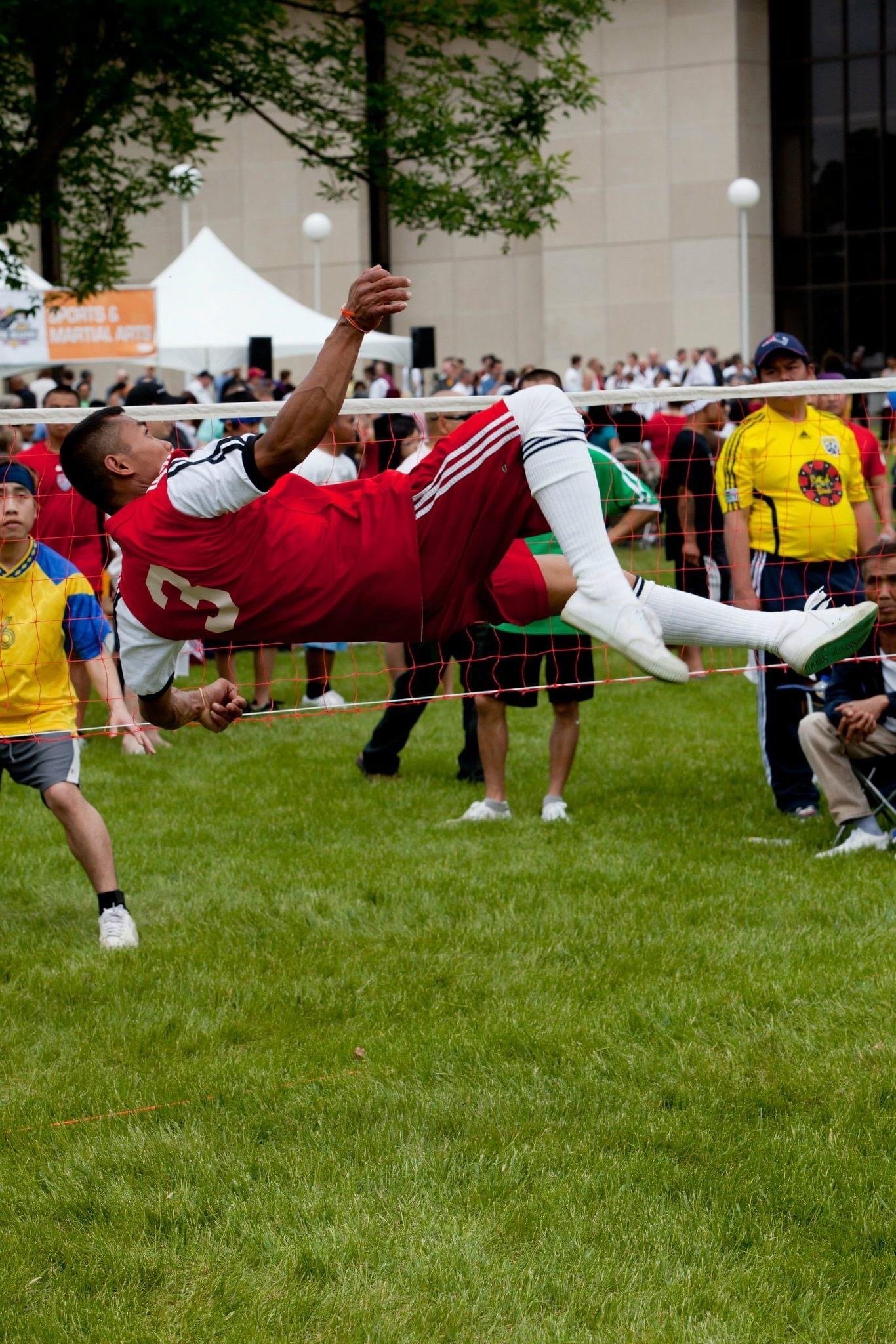 Takraw1.JPG