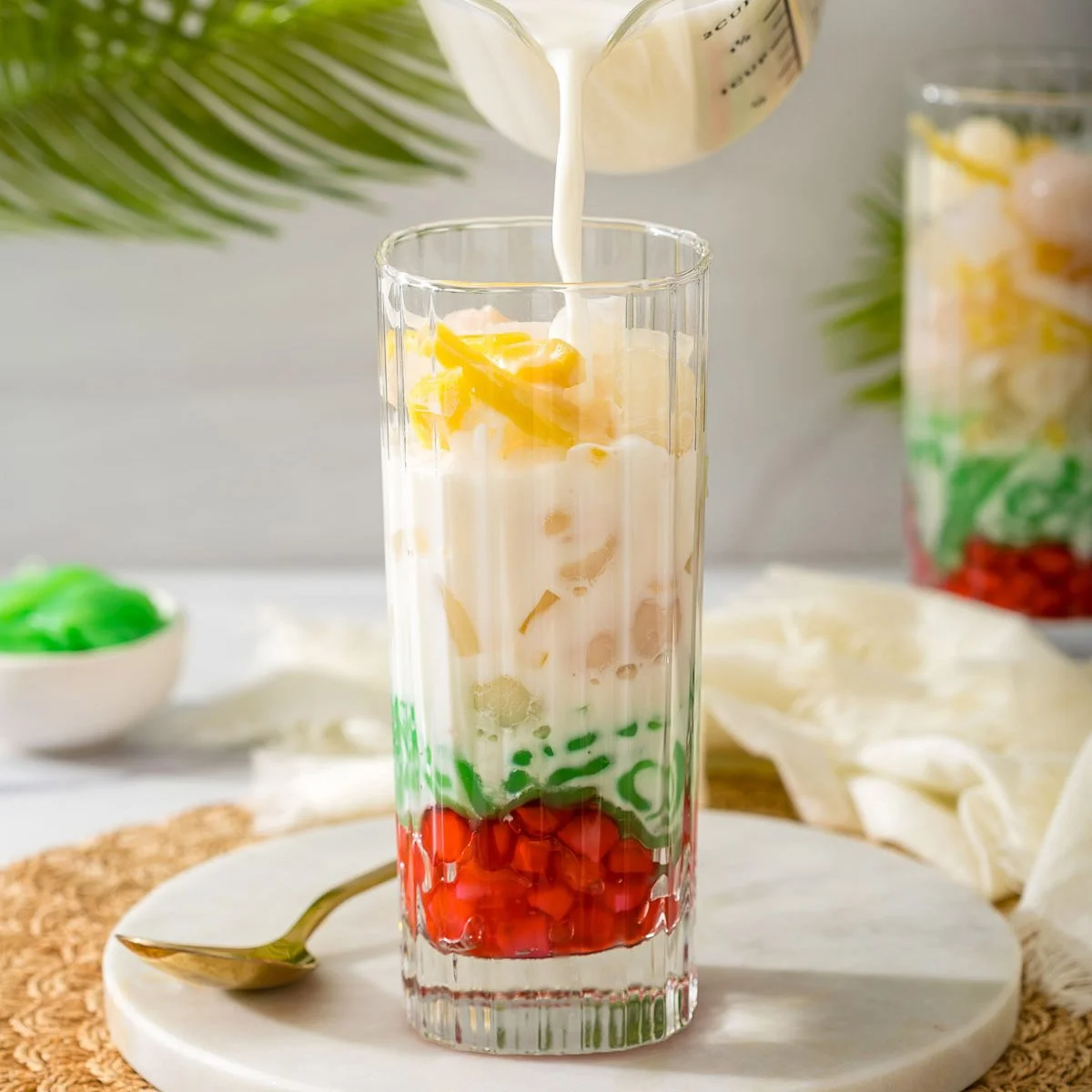 Vietnamese Fruit Cocktail (Che Thai)