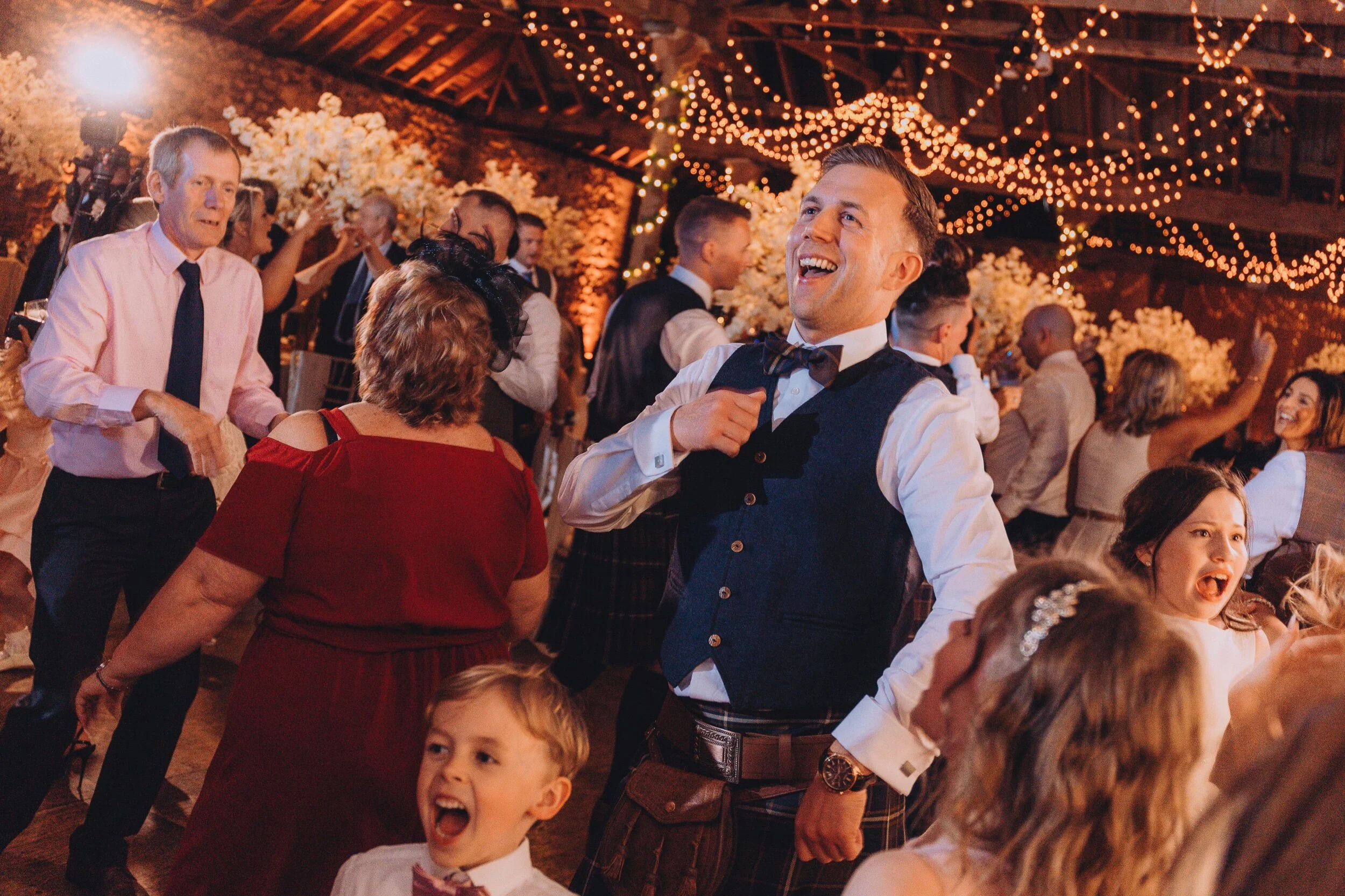 sarah and Bryan dancing_6.jpeg