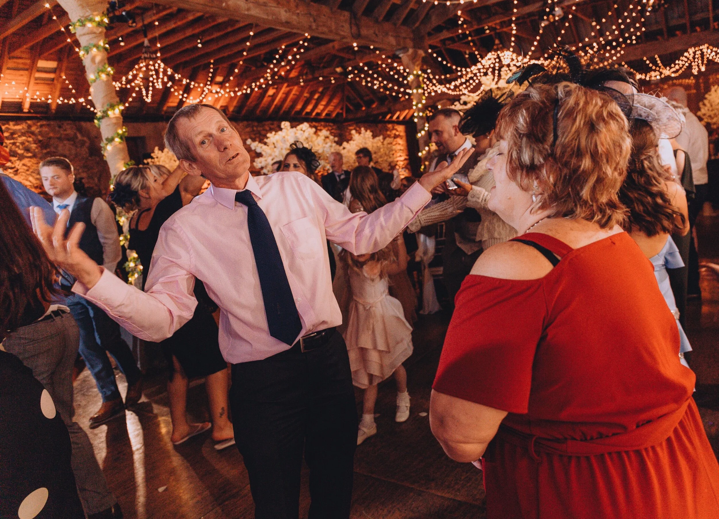 sarah and Bryan dancing_8.jpeg