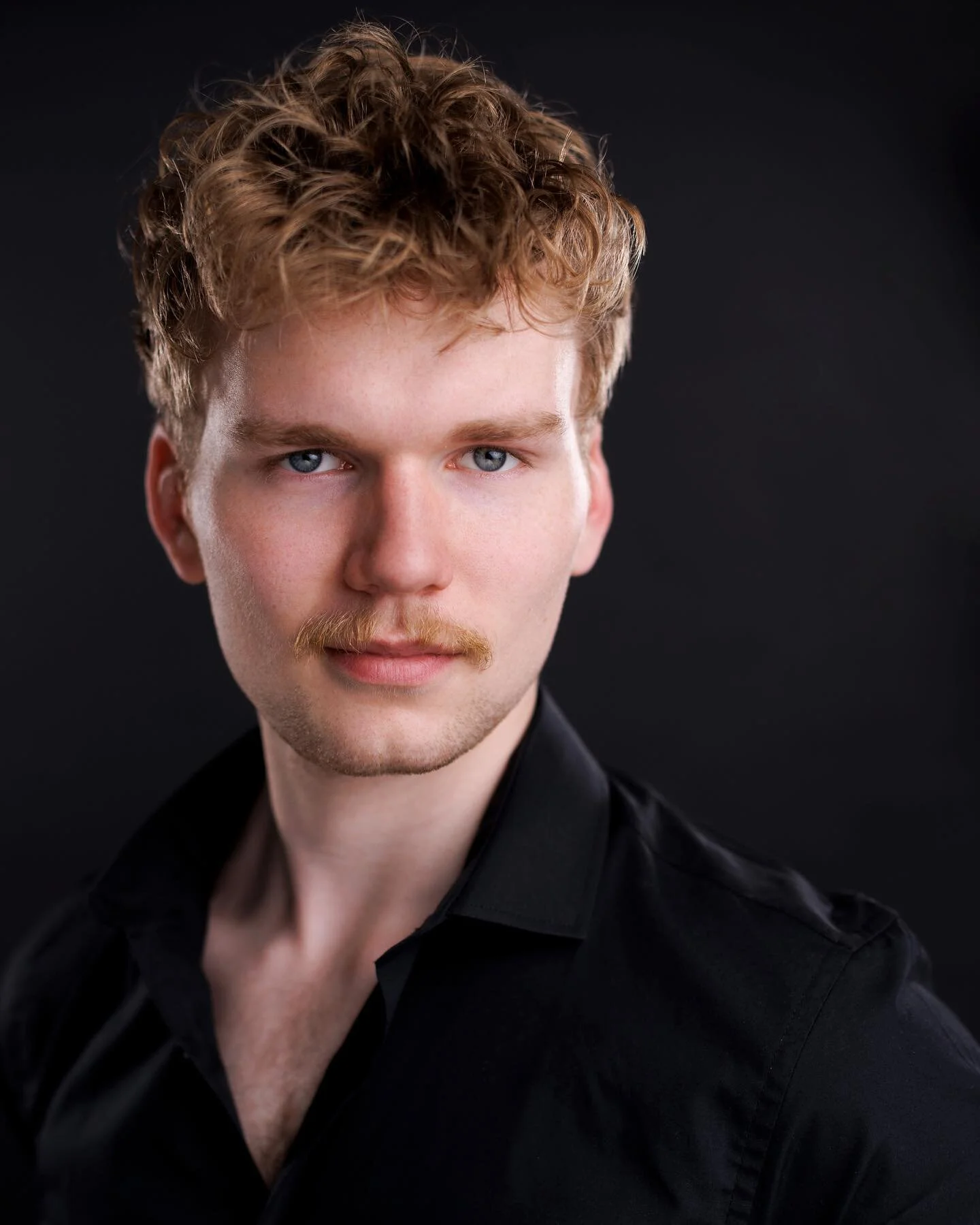 Some different looks with talented performers @__charliescott__ 📸🤩 

#headshots #glasgow #glasgowheadshots #performer #dancer #scotland