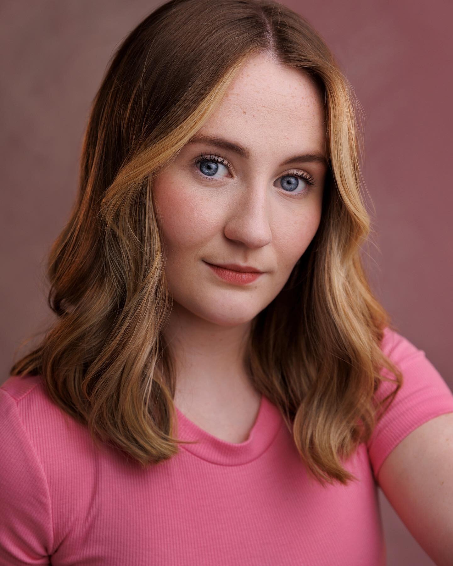 Great to have @hayleywilson_x back in the studio a few weeks ago 📸🎭

#headshots #headshotphotographer #photography #glasgow #headshotsglasgow #student