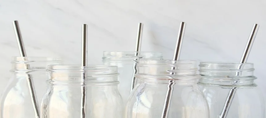 Did You Know . . . that each day we use an estimated 500 million straws? That’s an average rate of 1.6 straws per person per day! ( http://www.ecocycle.org/bestrawfree )