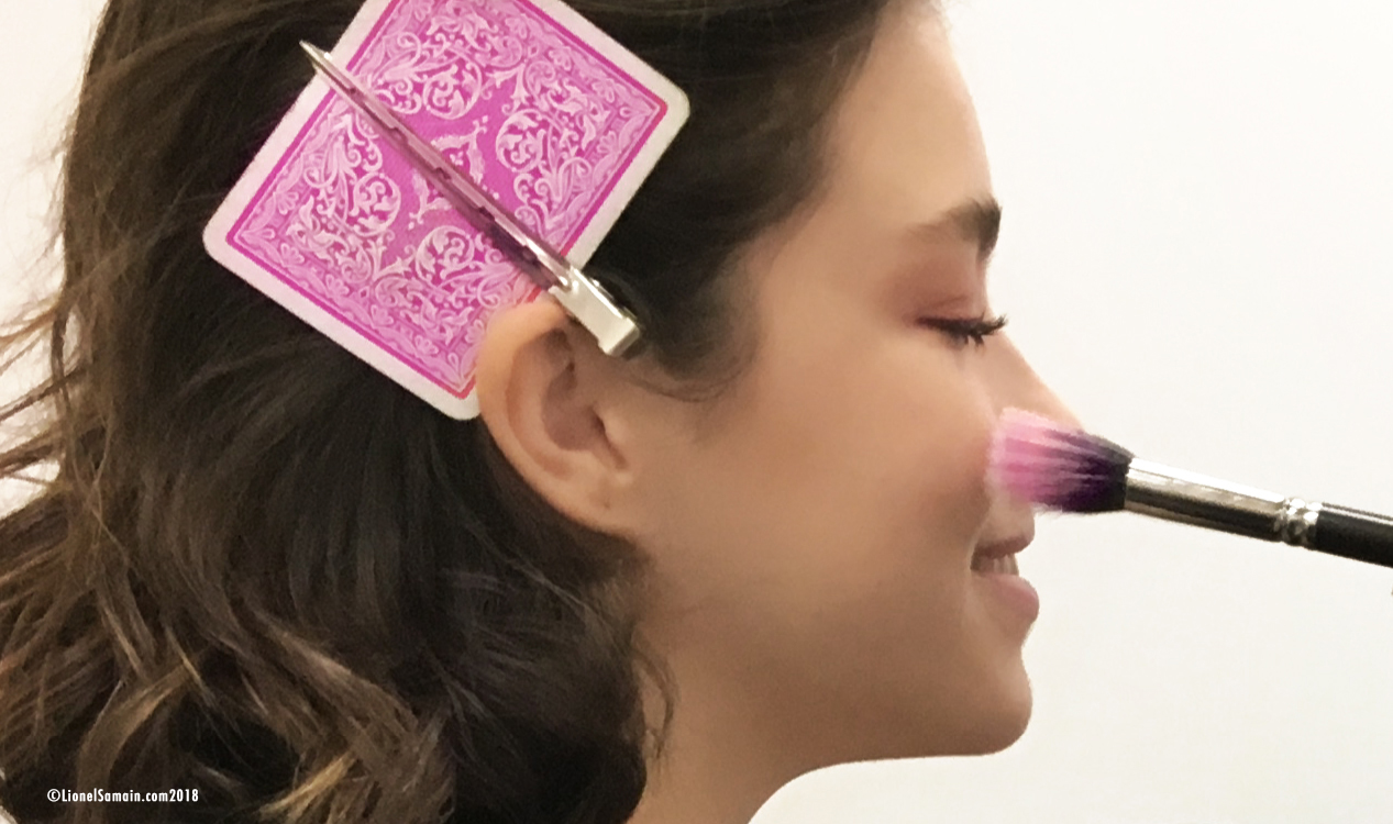 Gambling a smile with a hairpin and a brush. The chips are down. With model Sofia Mazur (@mlleagency) & mup + hairdesigner Jr Queiros in studio Onziemelieu