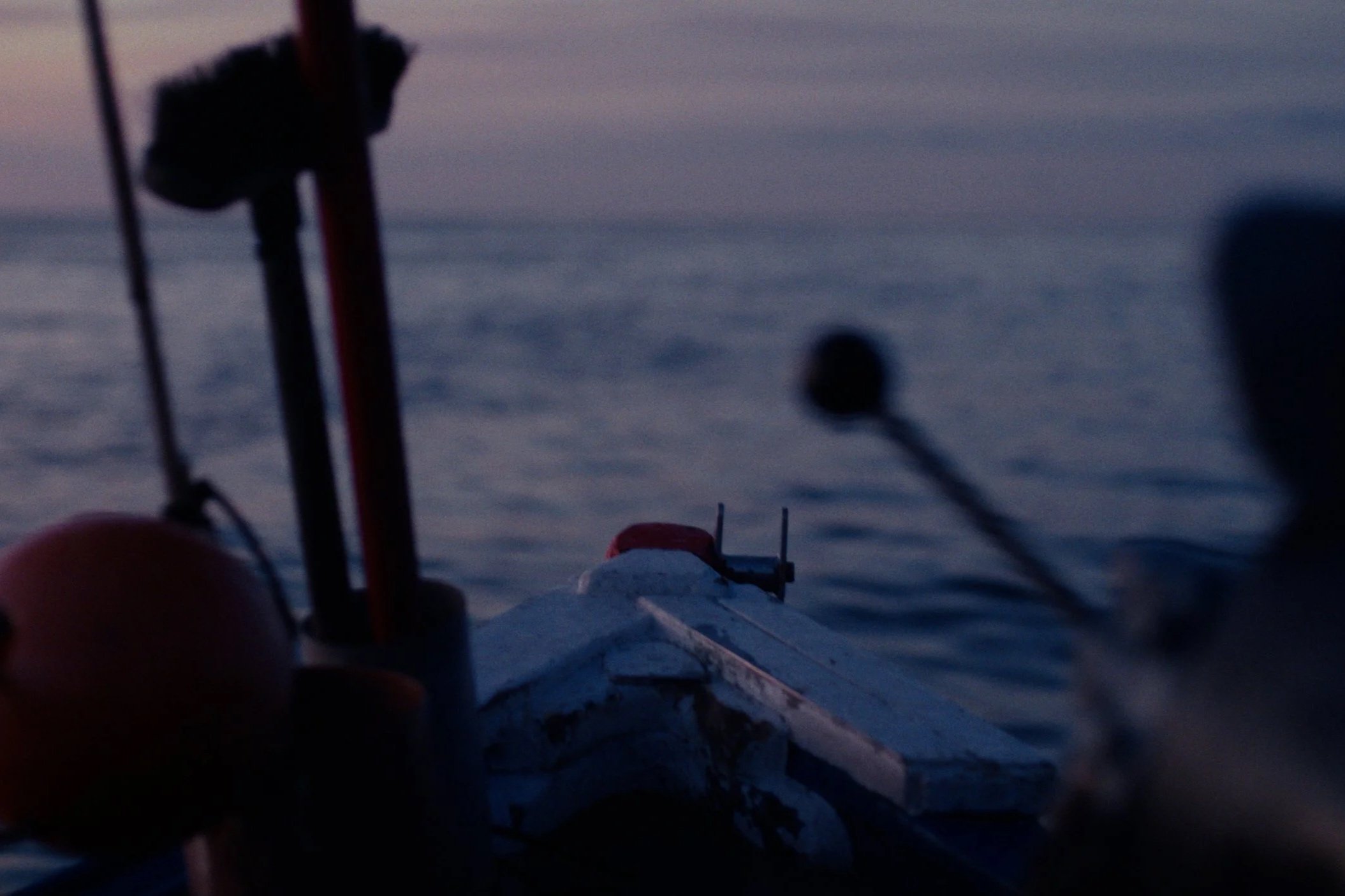 Hevva_Rendered from Graded ProRes4444.00_00_10_21.Still019.jpg