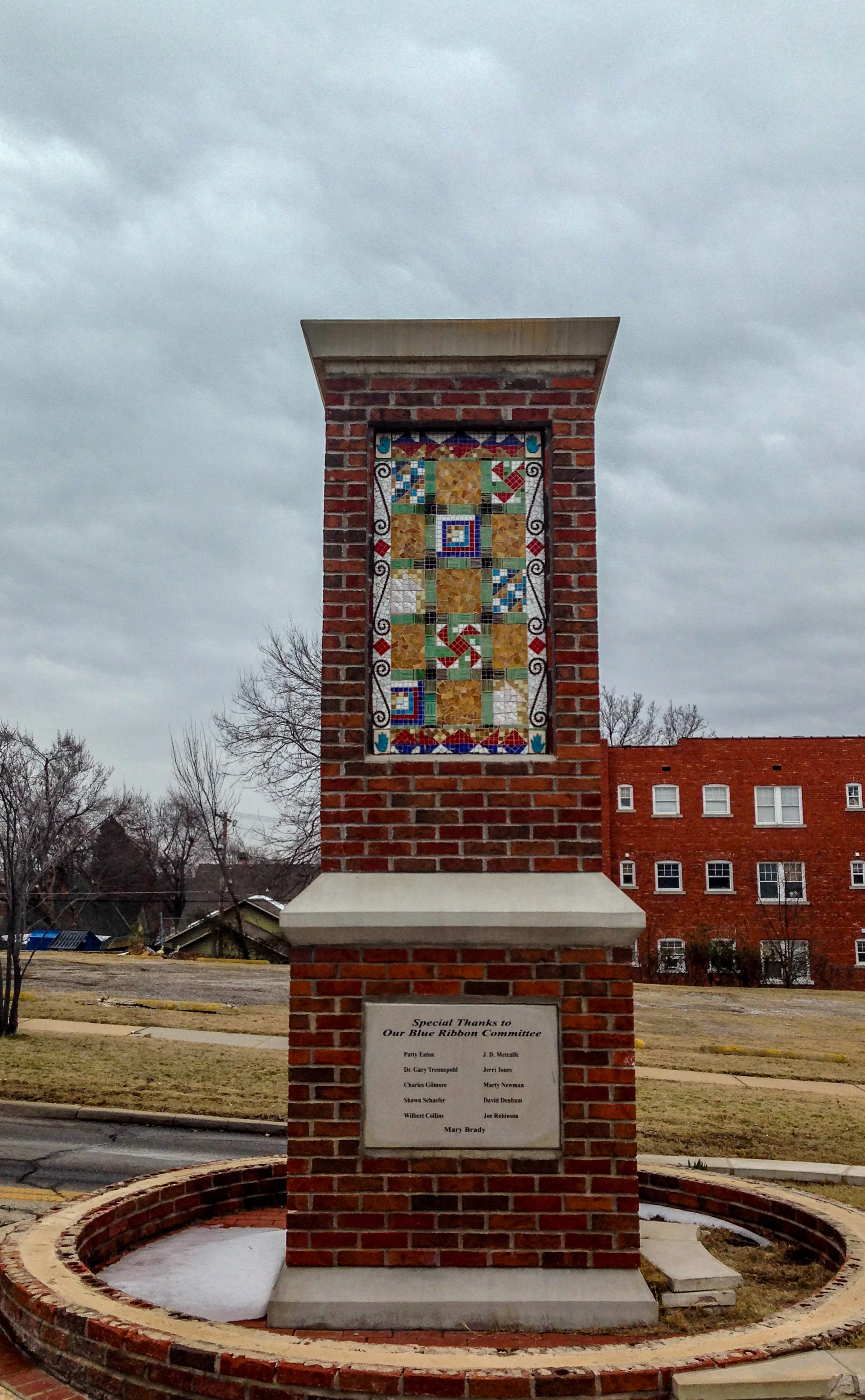 The west-facing side of the Arts Parkway installation at the southern entrance to the Brady Heights Historic District near Fairview and Denver. (Photo by Jeremy Grodhaus)