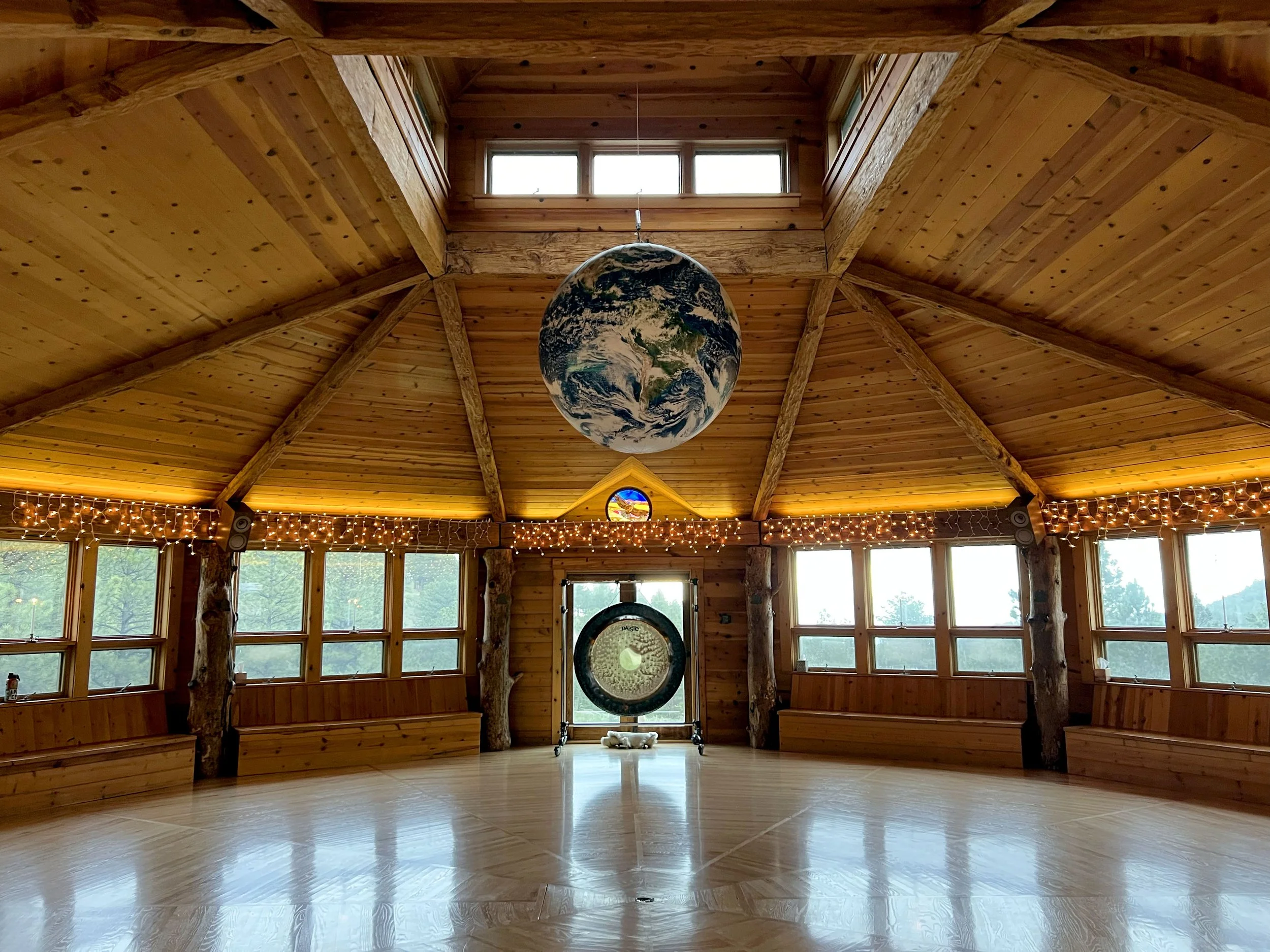 one gong.jpg