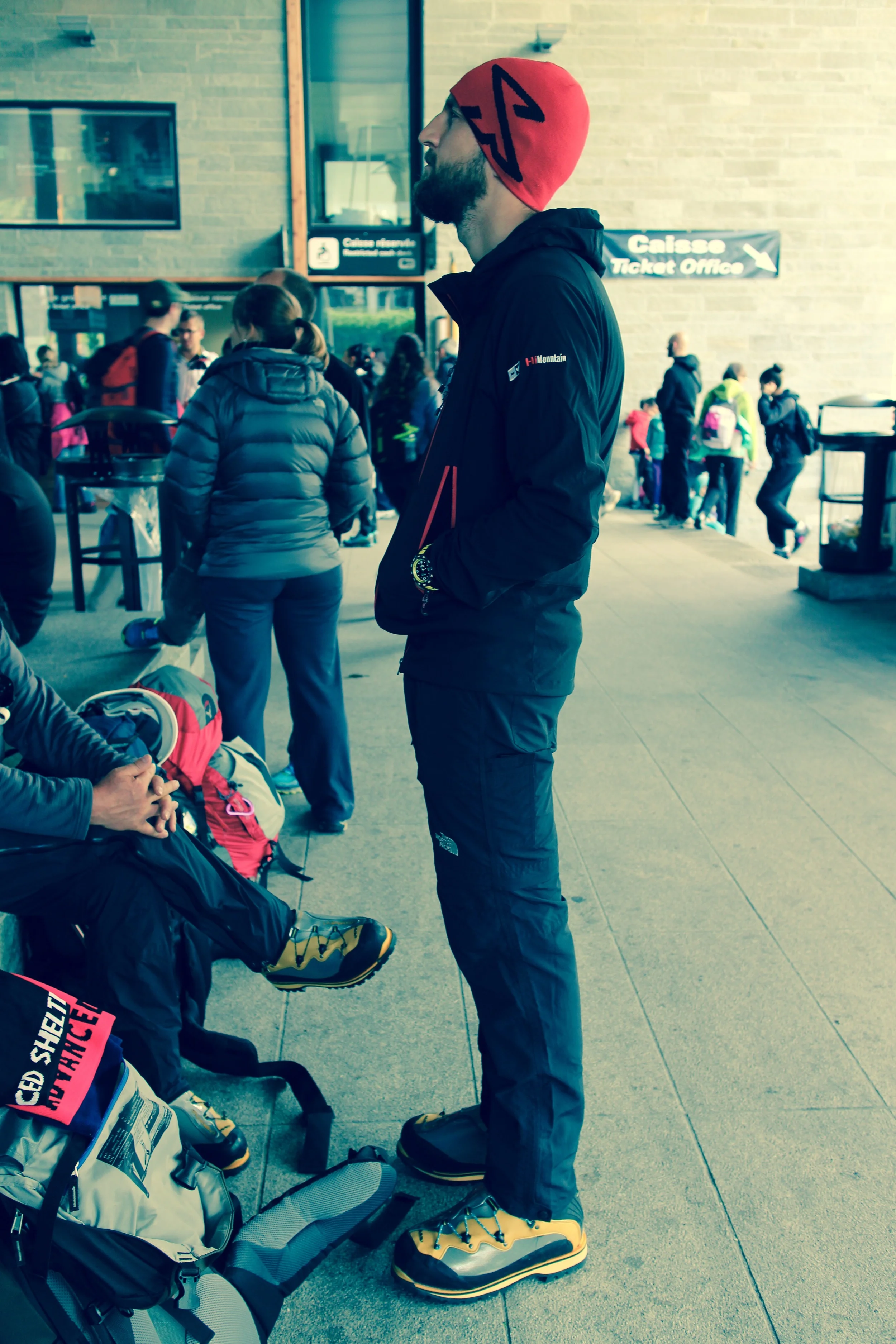  Chamonix/"I am most entertained by those actions which give me a light into the nature of man." - Daniel Defoe