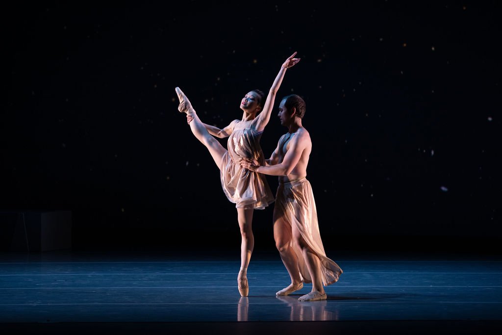 BalletDesMoines-2022-OfGravityandLight-Preview-63.jpg