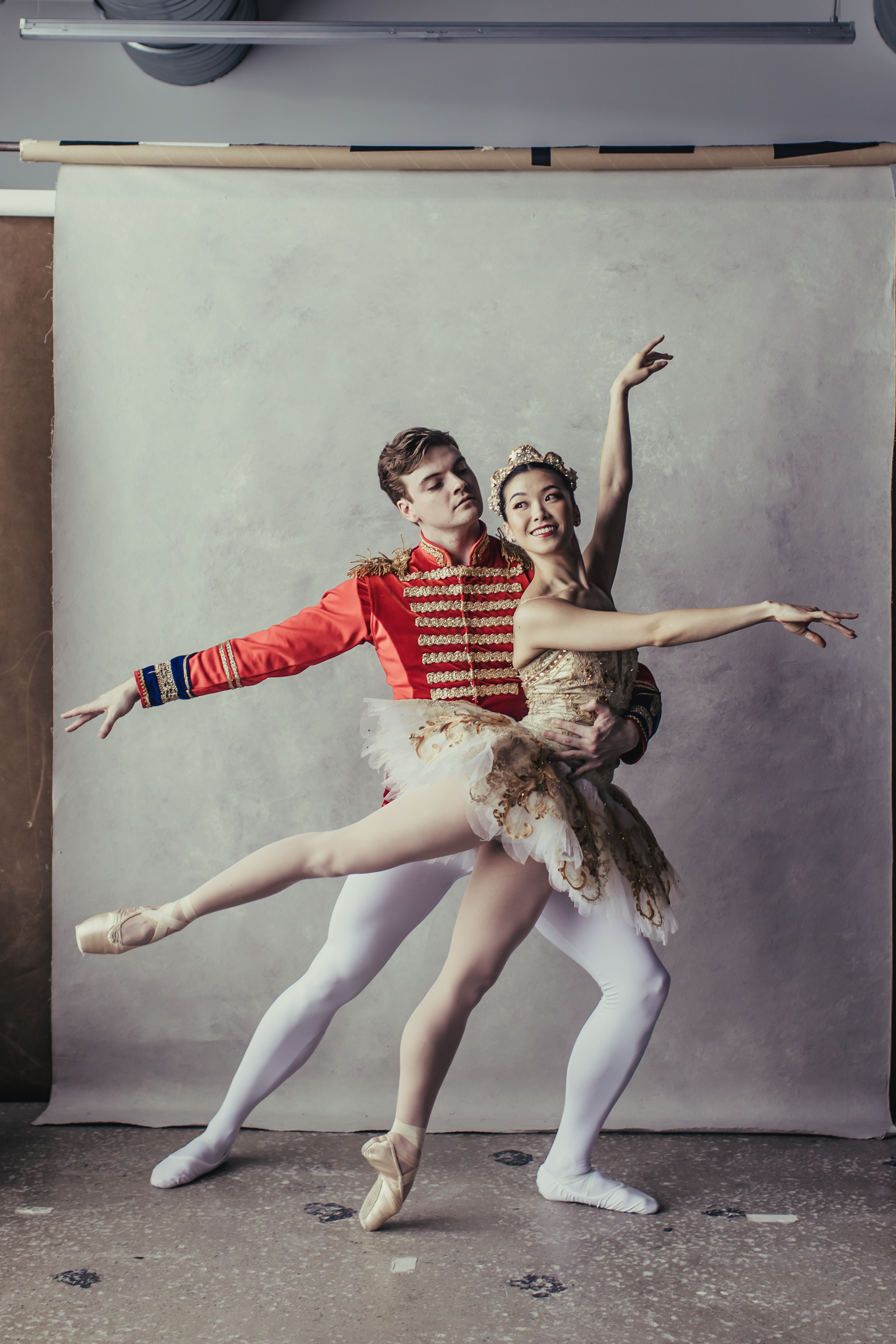 Ballet Des Moines company dancers Chiyo Nishida as the Sugar Plum Fairy and Rune Houchin as Cavalier in The Nutcracker. Photography by Jami Milne.