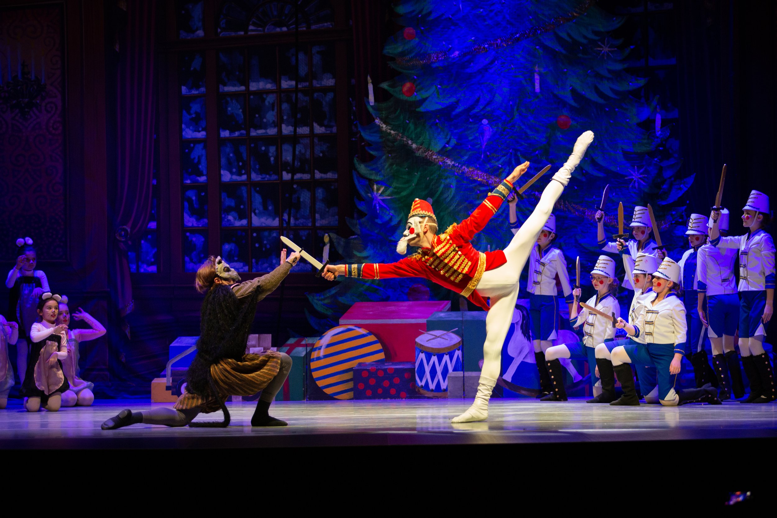 120722 Ryan Morrison Ballet Des Moines Nutcracker -119 (1).jpg
