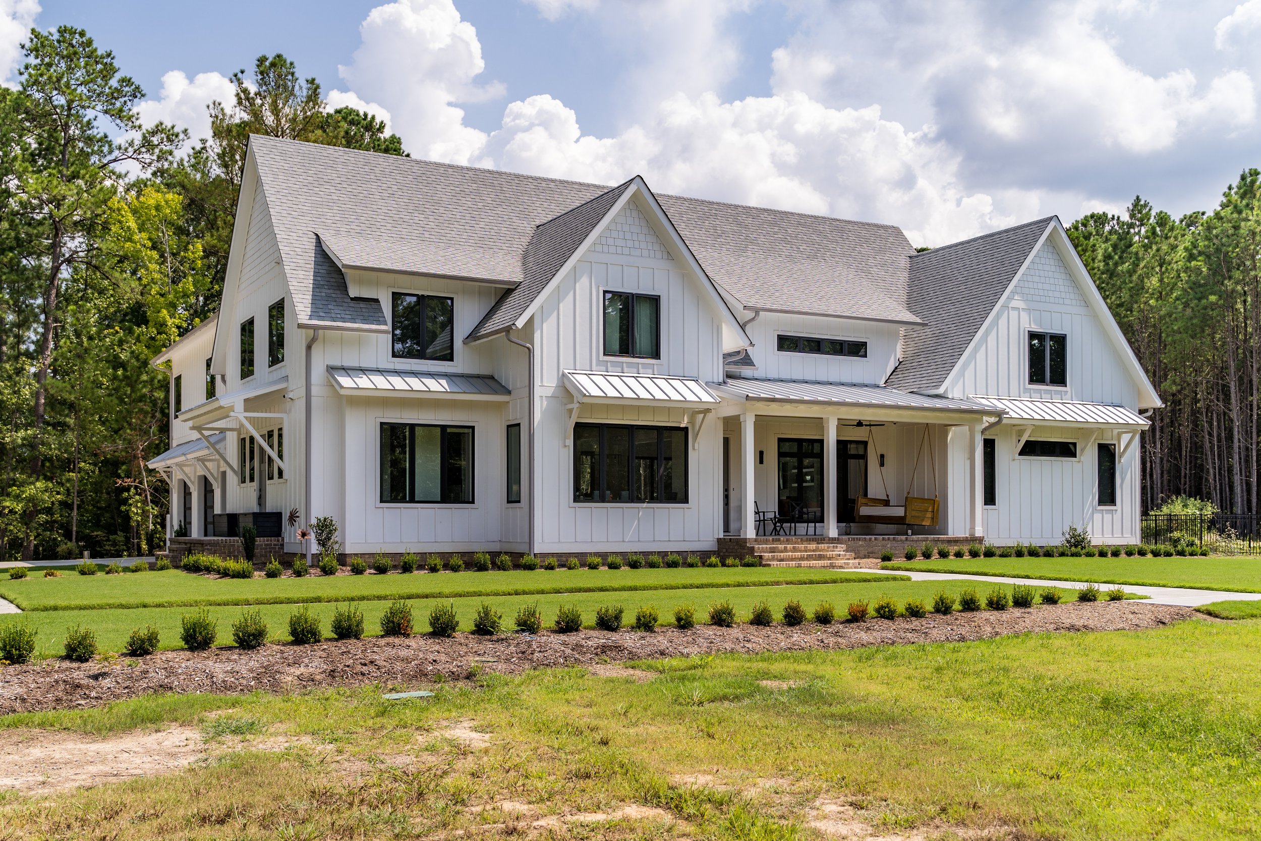 High-Tech Farmhouse