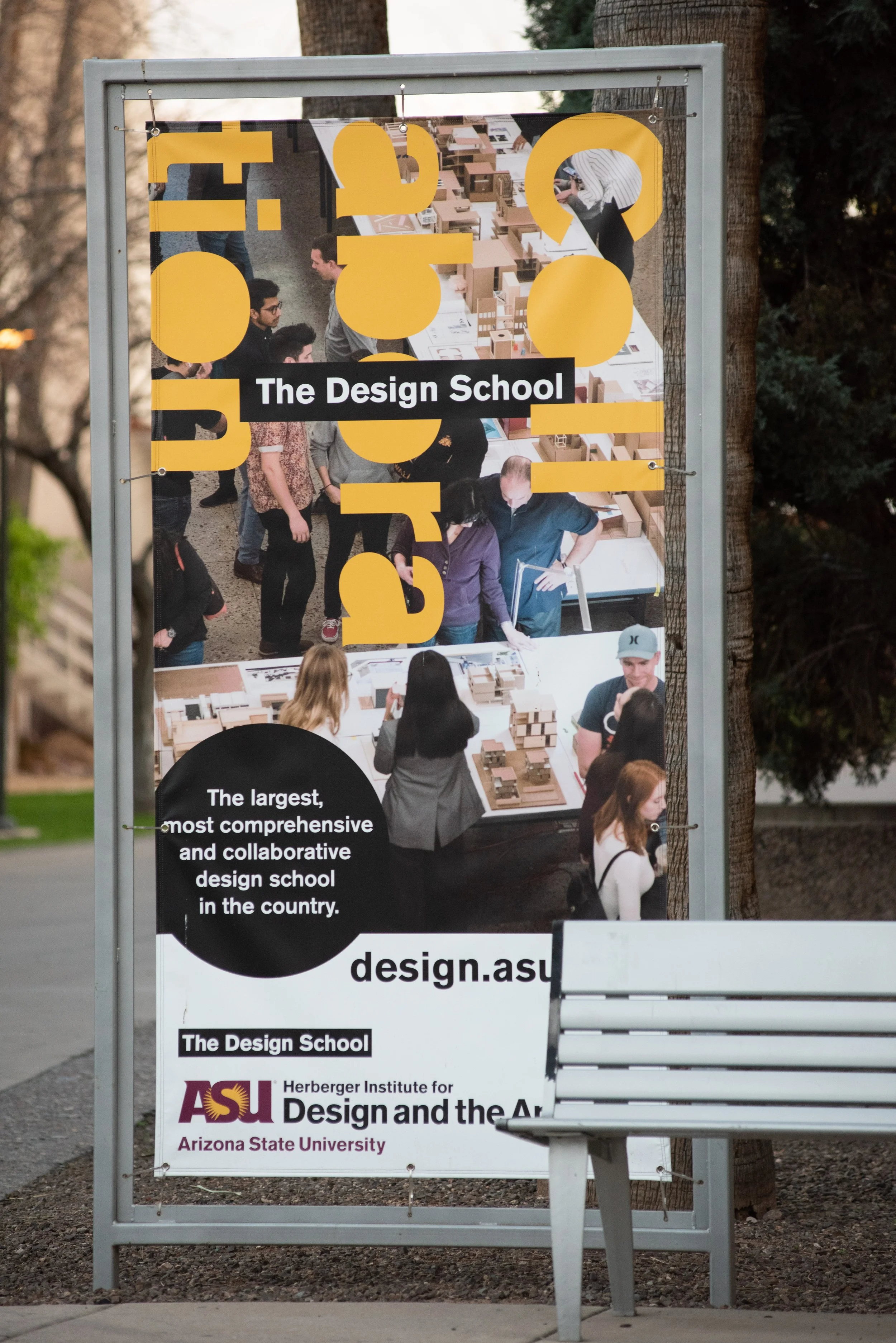 DesignSchoolSign_004.jpg
